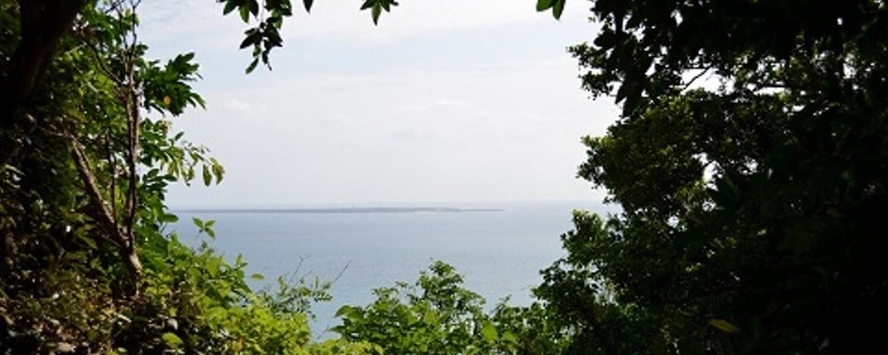 Kudaka_as_seen_from_Sefa-Utaki1
