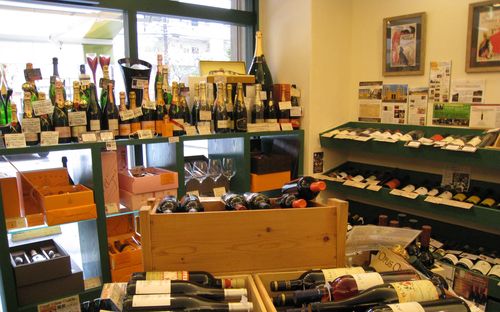 Wine store 007