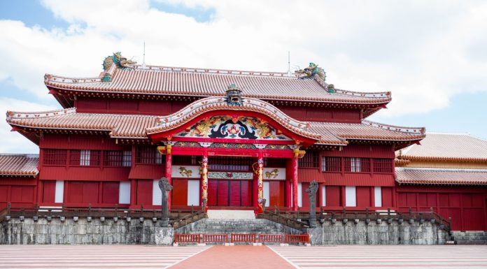 Shurijo Castle Park | Okinawa Hai!