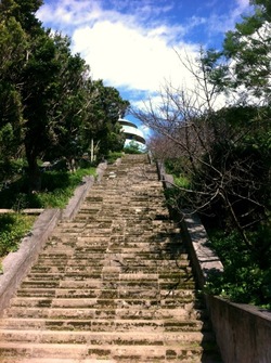 Kakazutaka Stairs