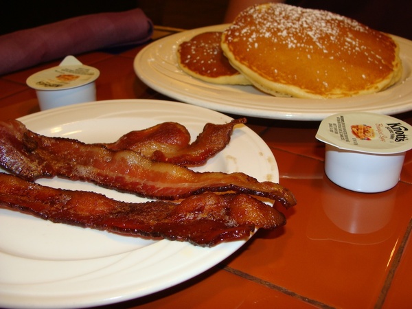 Cafe Latte Pancakes Bacon