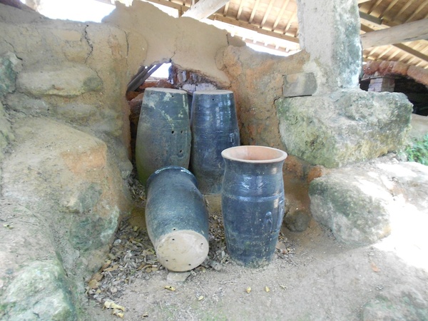 Tsuboya Pottery Outside