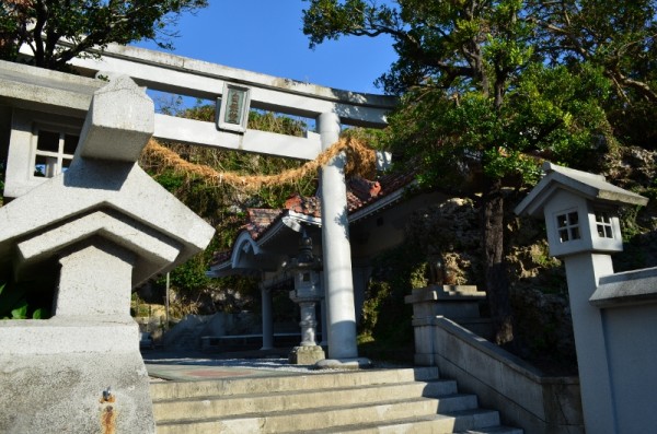 Hakugin-do Torii | Okinawa Hai