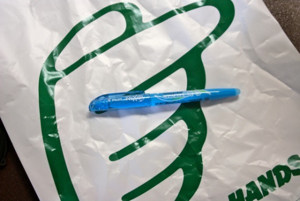 Tokyu Hands Erasable Pen | Okinawa Hai