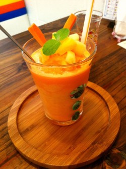 Vita Smoothies l Okinawa Hai