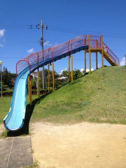 Agarihama Dinosaur Park l Okinawa Hai!