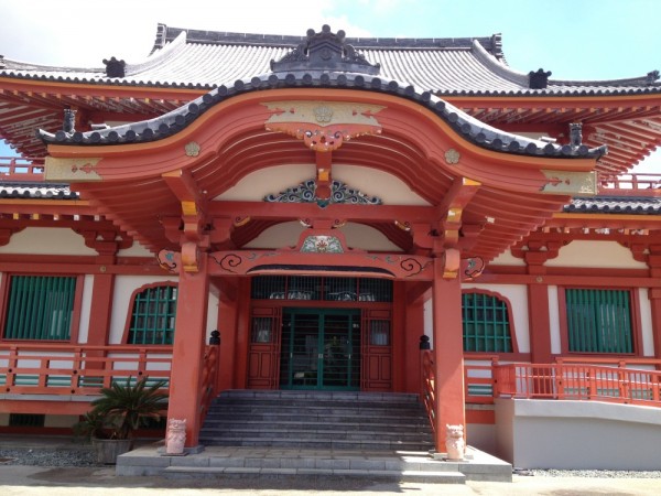 Nenpou-​ji Temple l Okinawa Hai!