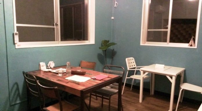 Cafe Monoca l Okinawa Hai!