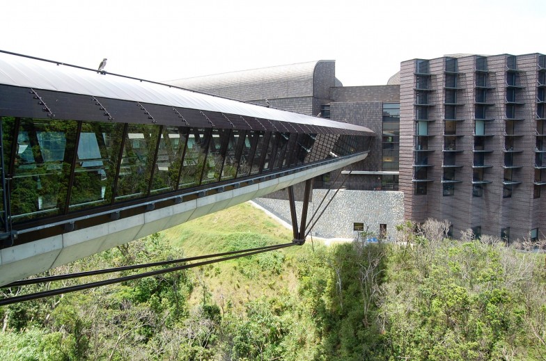 Okinawa Institute of Science and Technology (OIST)