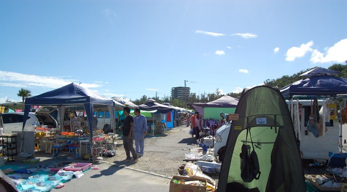 Ginoza Flea & Farmer's Market l Okinawa Hai!