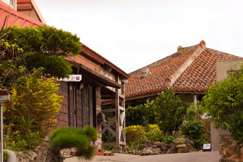 Yomitan Pottery Village l Okinawa Hai!