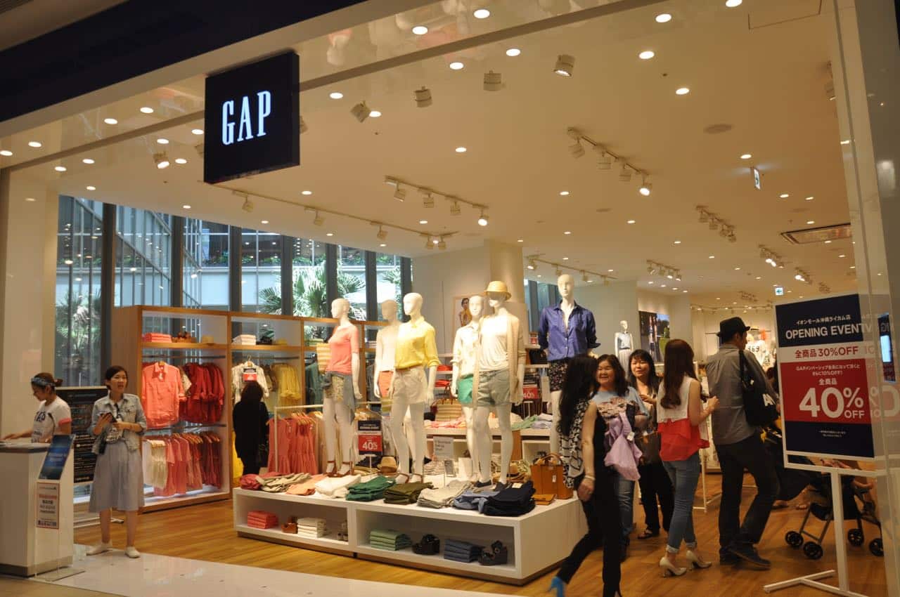 gap in mall