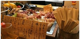 Kokusai Dori Food Street | Okinawa Hai!