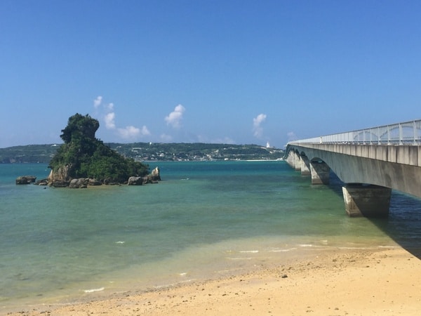 Bridge linking kouri island