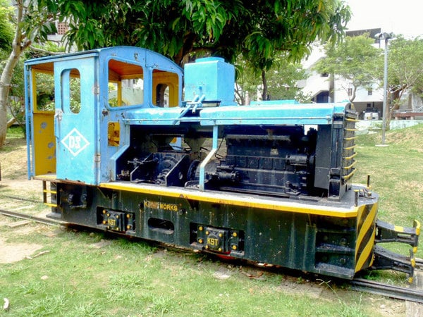 Old Narrow Rail system engine