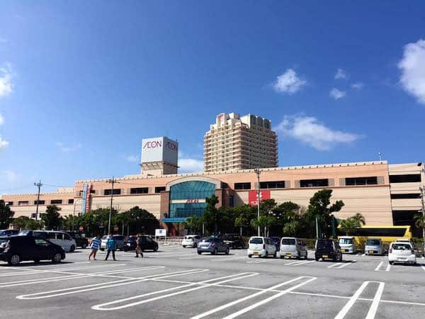 parking lot, Aeon mall