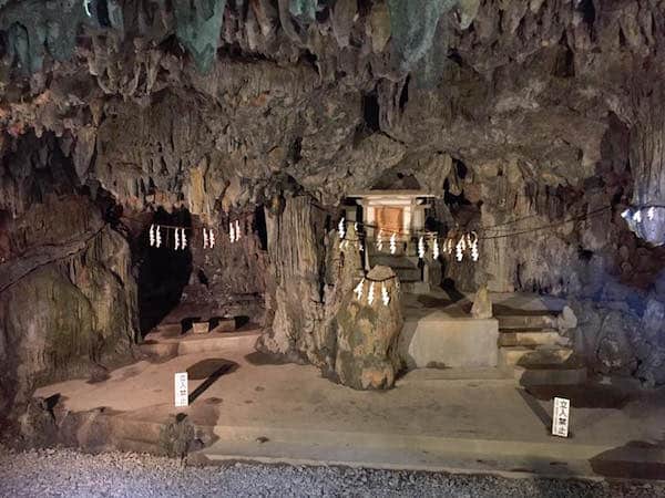 futenma-shrine-caves-007