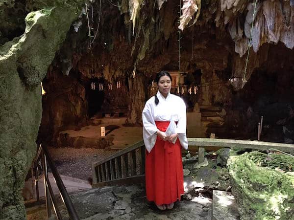 futenma-shrine-caves-011