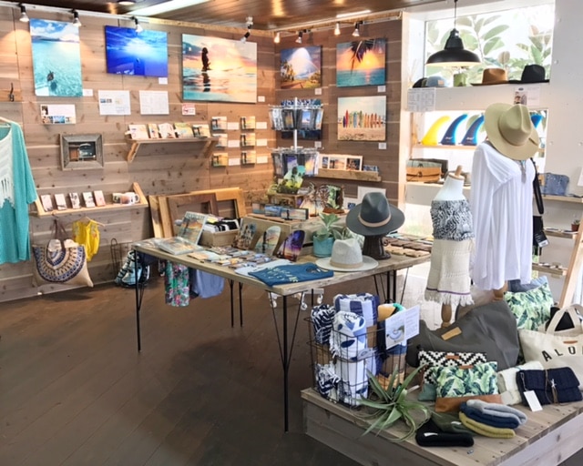 Always Sunshine Co. Gallery. Best Place for Beach Items and